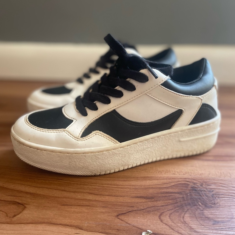 Alice+Olivia sneakers black and white